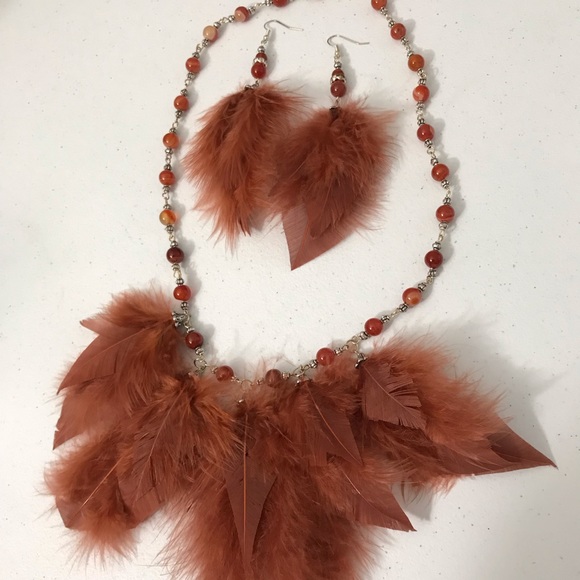 Carnelian Feather Necklace And Earrings set - Picture 3 of 5